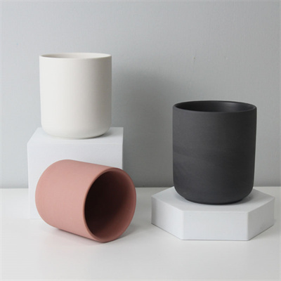 Ceramic candle vessel (1)